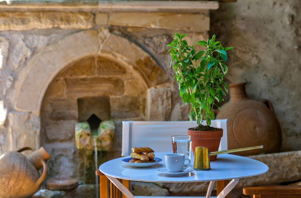 Meronas Eco House Room photo